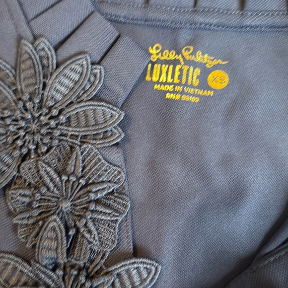 Lilly Pulitzer Luxletic Frida flower Polo Top - Picture 2 of 2